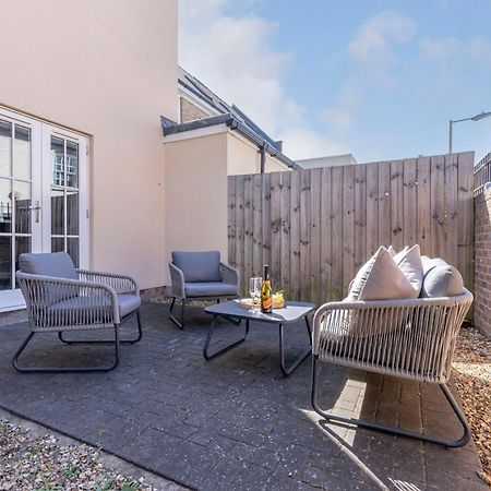 Elliot Oliver - 2 Bedroom Garden Apartment With Parking Cheltenham Eksteriør billede